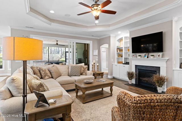 2712 Shady Pine Circle, Southport, NC 28461