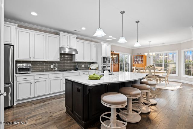 2712 Shady Pine Circle, Southport, NC 28461