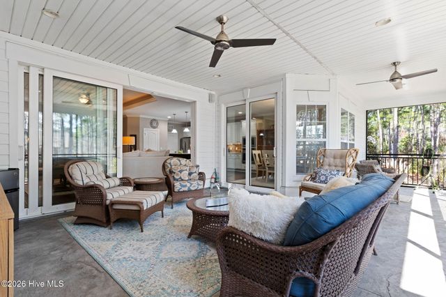 2712 Shady Pine Circle, Southport, NC 28461