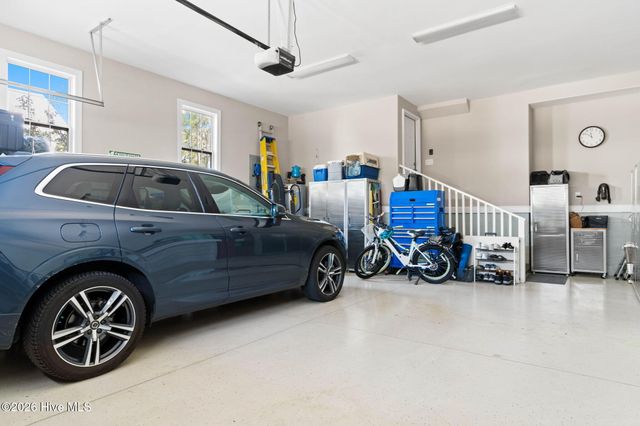 2712 Shady Pine Circle, Southport, NC 28461