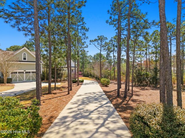 2712 Shady Pine Circle, Southport, NC 28461
