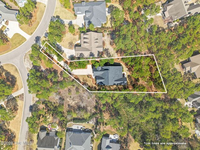 2712 Shady Pine Circle, Southport, NC 28461