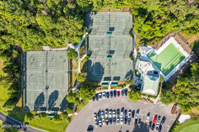 2712 Shady Pine Circle, Southport, NC 28461