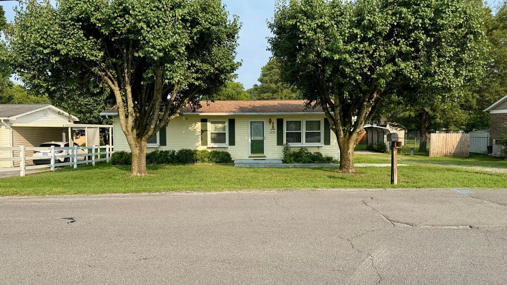 2238 Railroad Street, Dayton, TN 37321