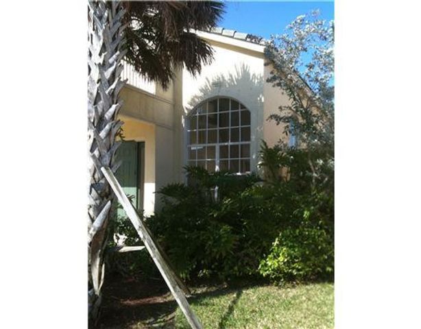 9829 Scribner Lane, Wellington, FL 33414