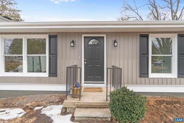 115 DEERWOOD DR, Charlottesville, VA 22911