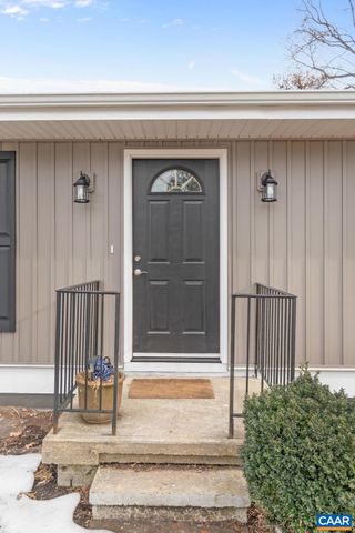 115 DEERWOOD DR, Charlottesville, VA 22911