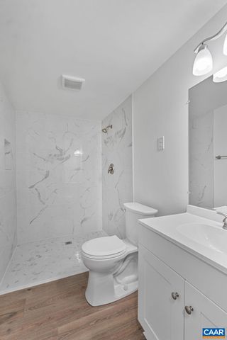 115 DEERWOOD DR, Charlottesville, VA 22911