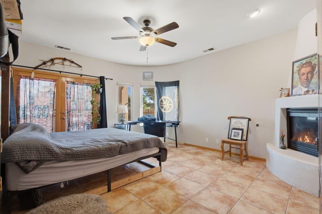 1716 Shoshone Trail NE, Rio Rancho, NM 87144