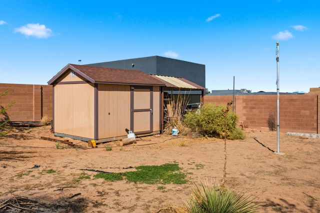 1716 Shoshone Trail NE, Rio Rancho, NM 87144
