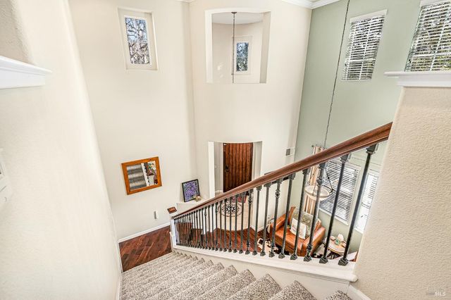 2167 Linwood Ave, Santa Rosa, CA 95404