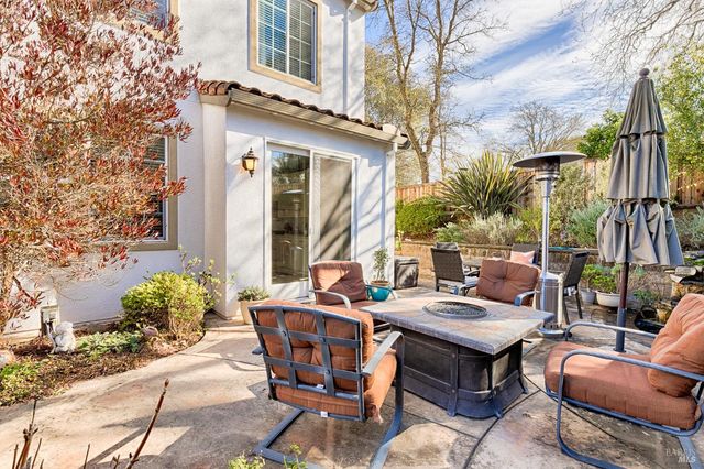 2167 Linwood Ave, Santa Rosa, CA 95404