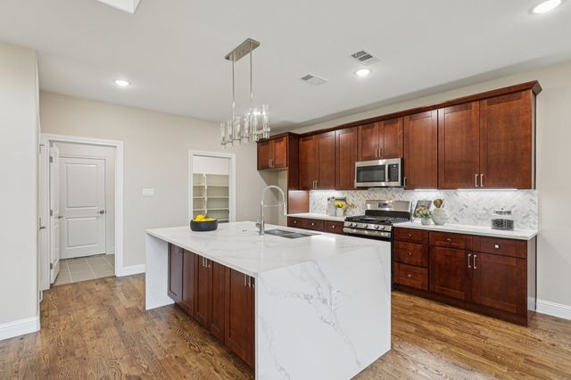 1713 Highland Drive W, Keller, TX 76262