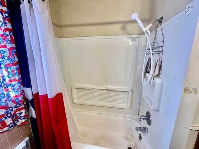 488 Co Road 4, Turkey, TX 79261