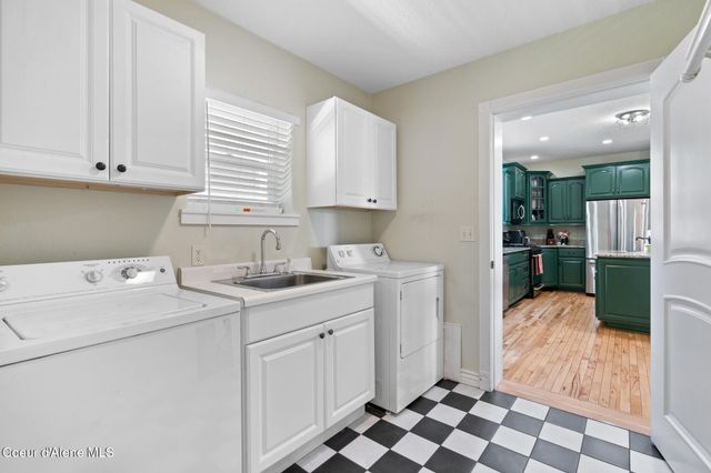 702 N Government WAY, Coeur D'alene, ID 83814
