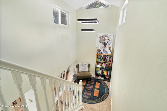 702 N Government WAY, Coeur D'alene, ID 83814