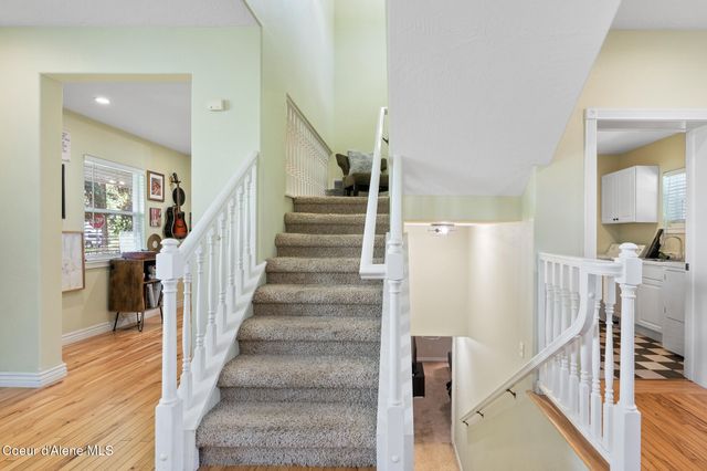 702 N Government WAY, Coeur D'alene, ID 83814