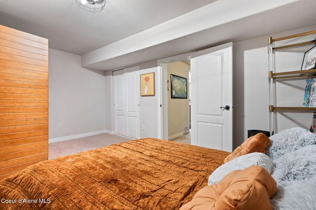 702 N Government WAY, Coeur D'alene, ID 83814