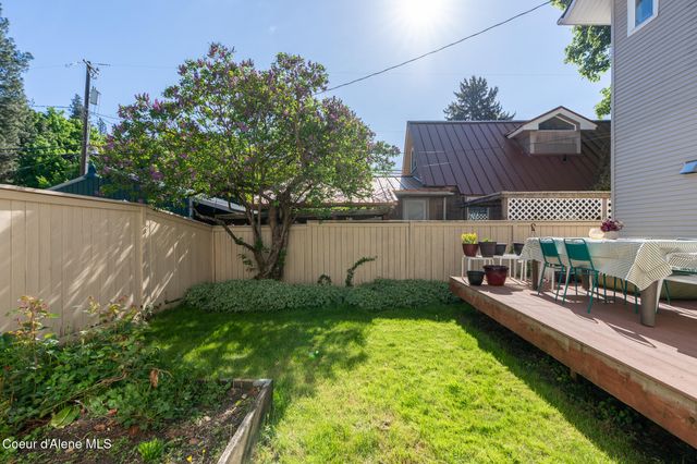 702 N Government WAY, Coeur D'alene, ID 83814