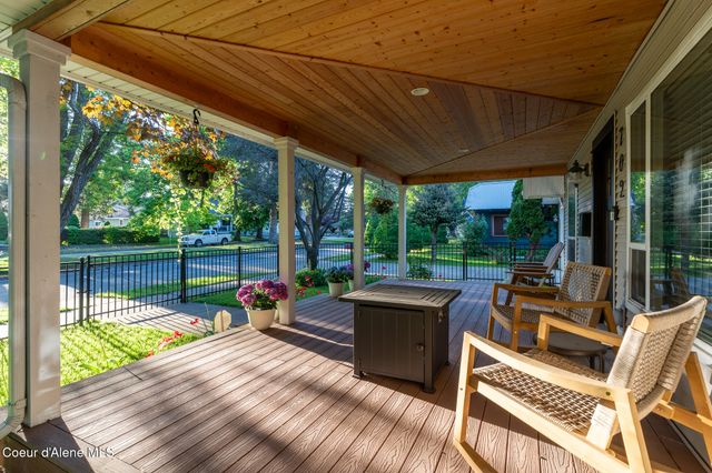 702 N Government WAY, Coeur D'alene, ID 83814