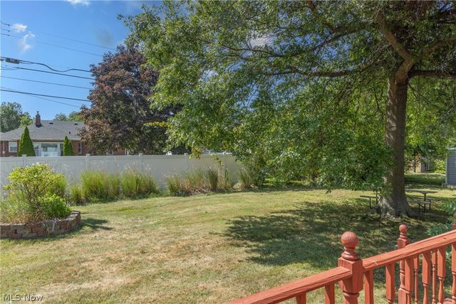 1668 Chelmsford, Mayfield Heights, OH 44124