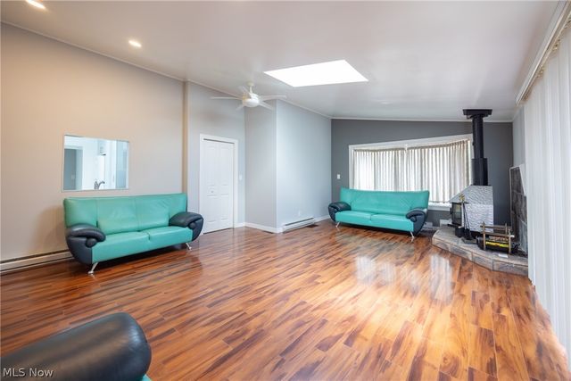 1668 Chelmsford, Mayfield Heights, OH 44124
