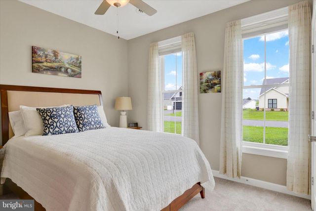 4697 RANGE RUNNER DR, Fayetteville, PA 17222
