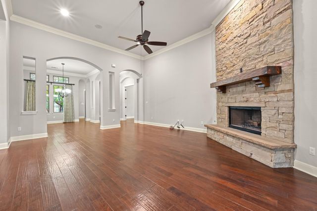 1003 Lucinda TER, Georgetown, TX 78628