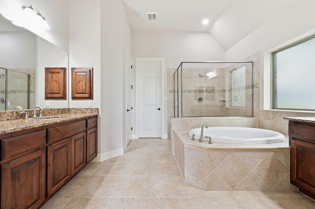 1003 Lucinda TER, Georgetown, TX 78628