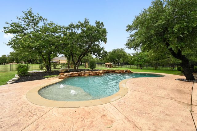 1003 Lucinda TER, Georgetown, TX 78628