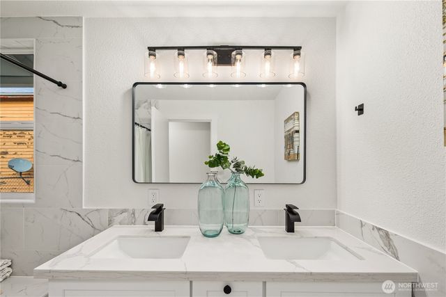 1717 NE Edmonds Ave, Renton, WA 98056