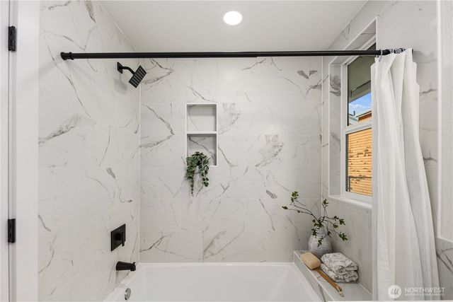 1717 NE Edmonds Ave, Renton, WA 98056