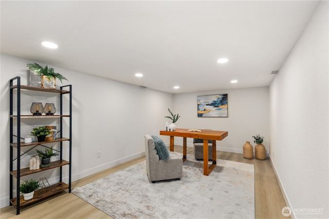 1717 NE Edmonds Ave, Renton, WA 98056