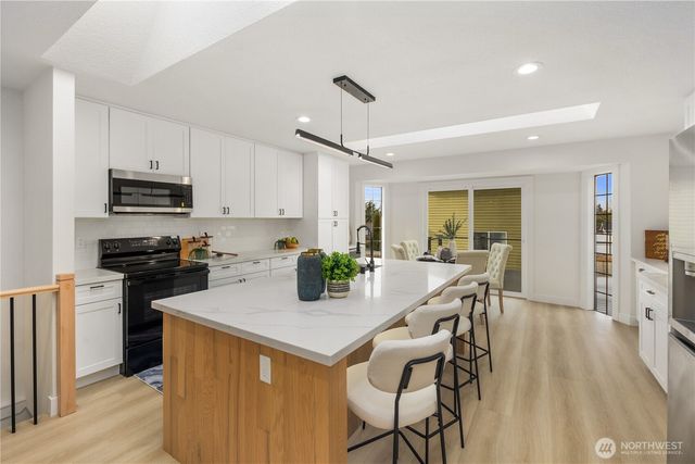 1717 NE Edmonds Ave, Renton, WA 98056