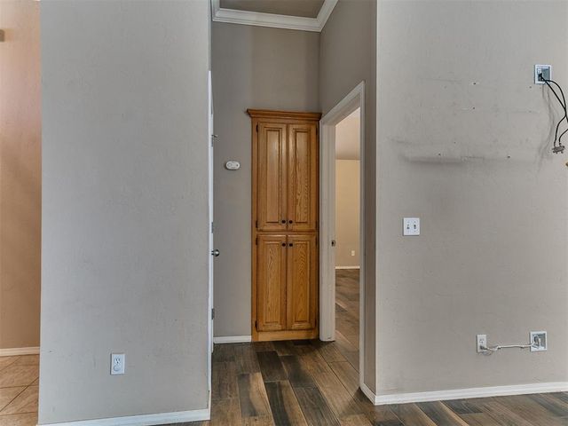 9908 NW 137th Street, Yukon, OK 73099