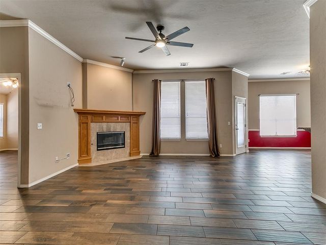 9908 NW 137th Street, Yukon, OK 73099