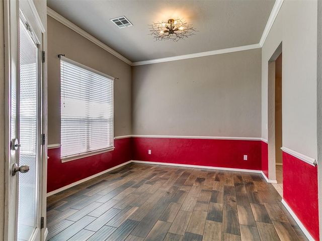 9908 NW 137th Street, Yukon, OK 73099