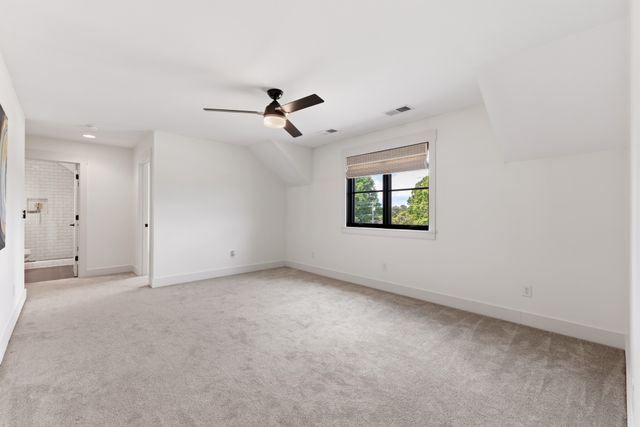 3000 Ora Ln, Spring Hill, TN 37174