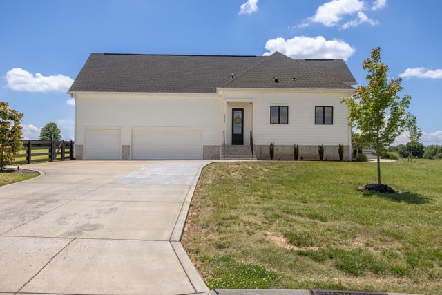 3000 Ora Ln, Spring Hill, TN 37174