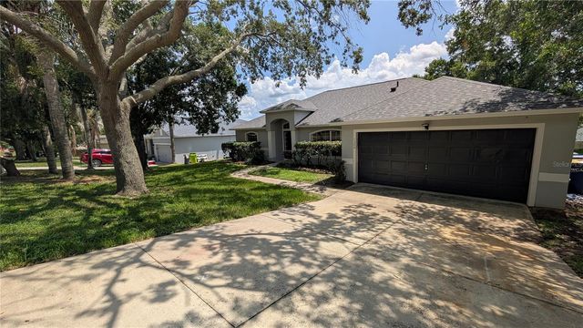 1306 WINDY BLUFF DRIVE, Minneola, FL 34715