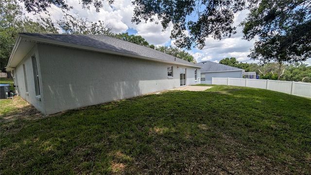 1306 WINDY BLUFF DRIVE, Minneola, FL 34715