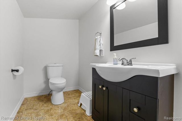 15270 Ripple Drive, Linden, MI 48451