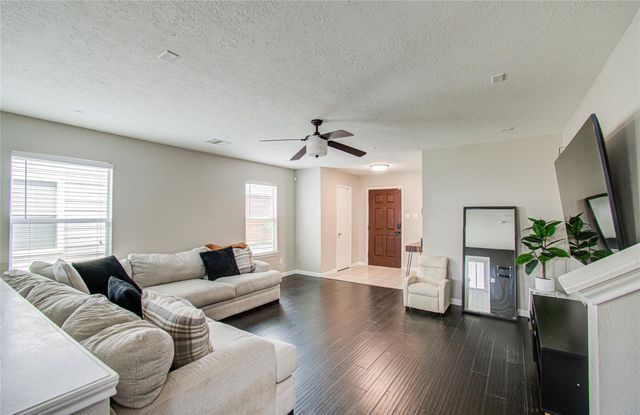 7707 Muley Lane, Cypress, TX 77433