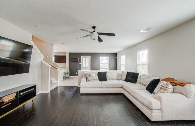 7707 Muley Lane, Cypress, TX 77433