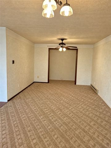 6566 Highbury Road, Huber Heights, OH 45424