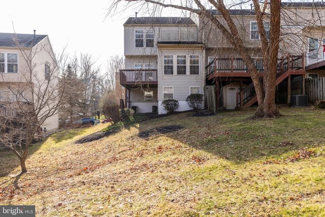 8 BARCLAY DR, Hockessin, DE 19707