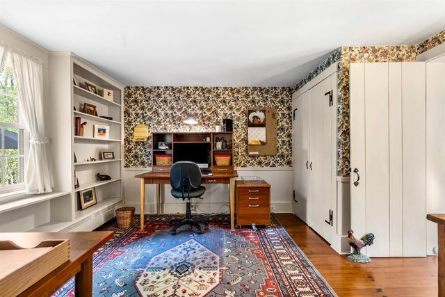 29 Averill Road, Brookline, NH 03033