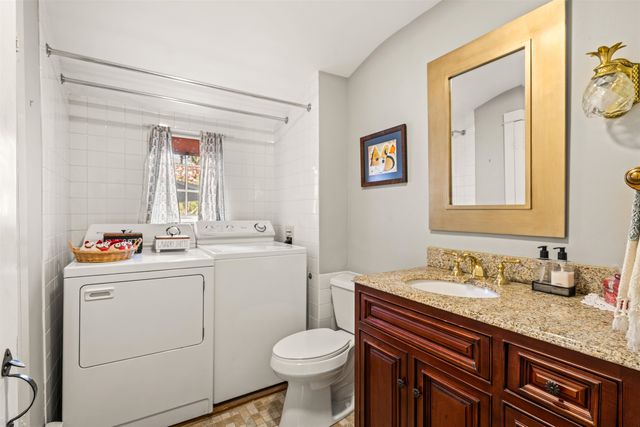 29 Averill Road, Brookline, NH 03033