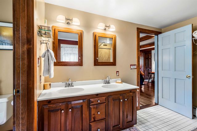 29 Averill Road, Brookline, NH 03033