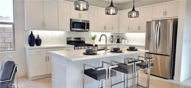 74198 Storke, Palm Desert, CA 92211